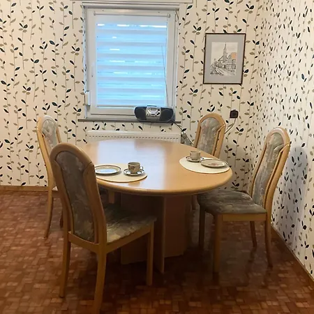 Haus Anne Und Peter Fischbach bei Dahn