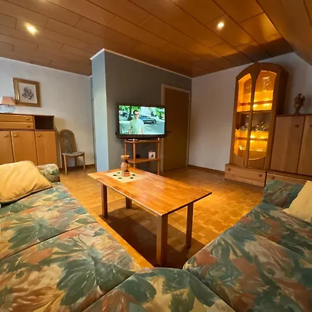 Haus Anne Und Peter 公寓 *